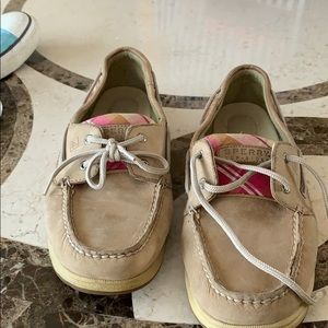 Sperry Topsiders